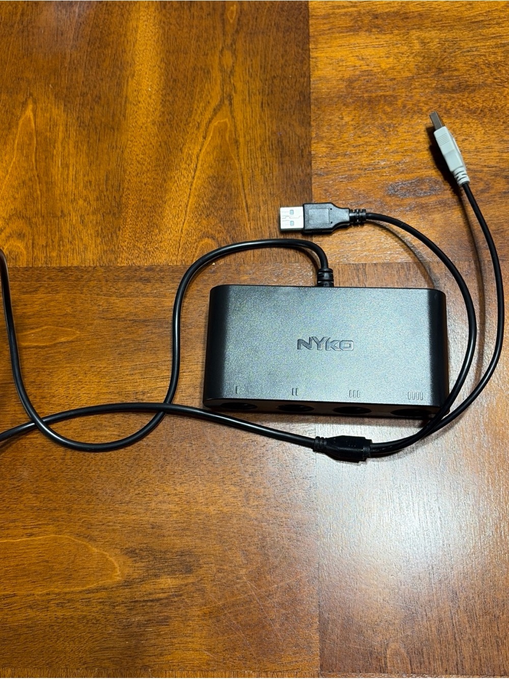 Nyko 4‑Port Controller Charging Dock – Switch / PS4 / Xbox